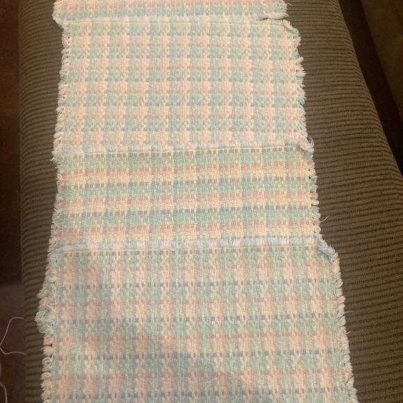 Set of 4 pastel woven cloth placemats - Picture 1 of 2